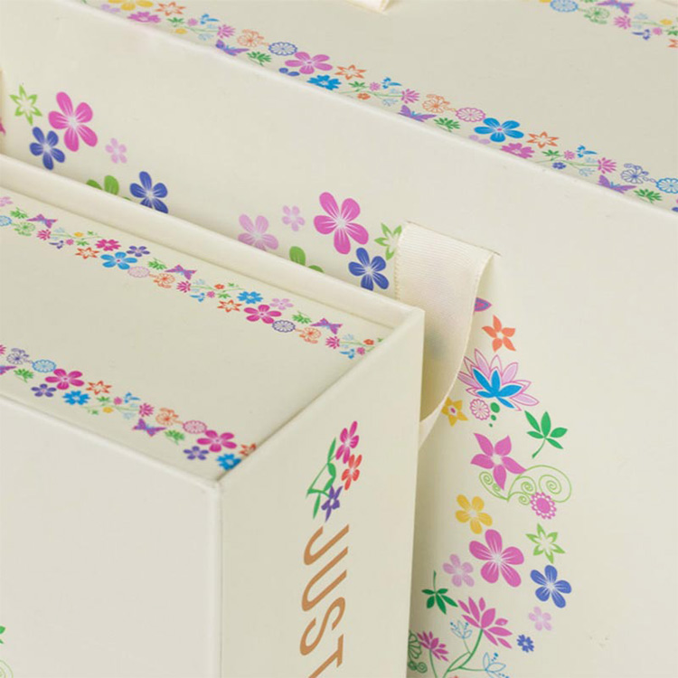 Top Quality plain paper boxes for clothing,custom boxes paper with handle 
