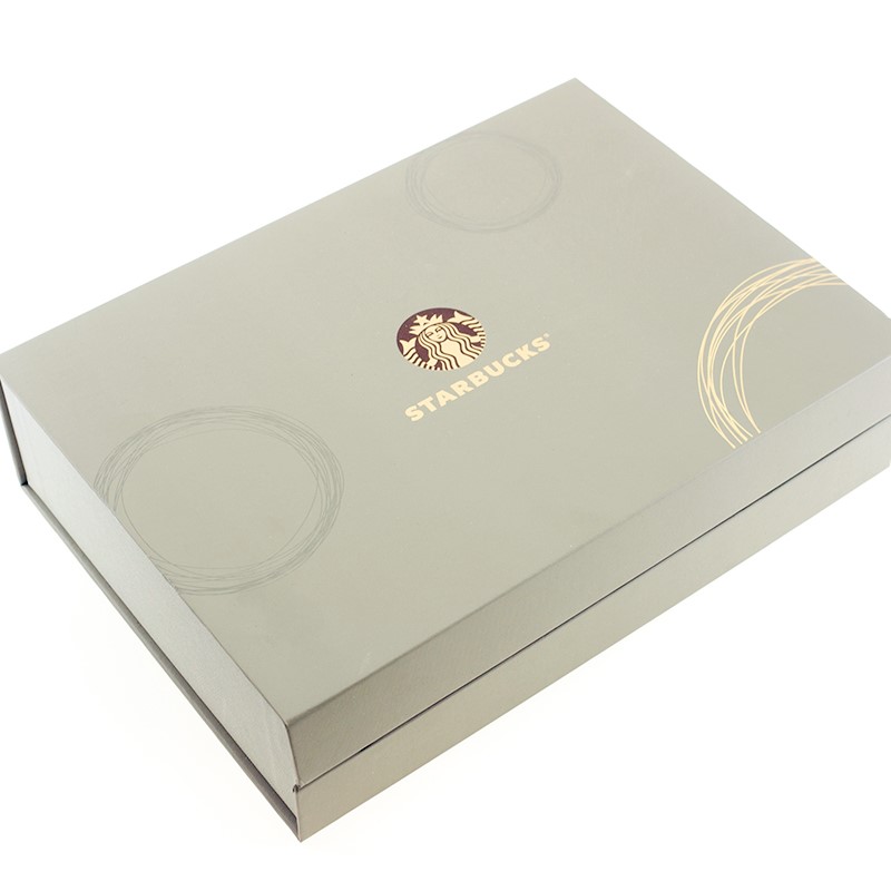 Luxury Gold Stamping Biscuit Food Paper Packing Box With Plastic Uptake