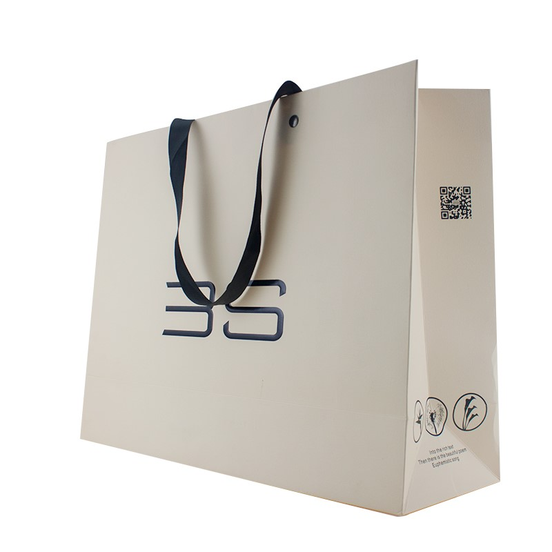 OEM UV Coating Biodegradable White Packaging Custom Printed Luxury Craft Wholesale Paper Gift Bags, Custom Paper Bag With Handle