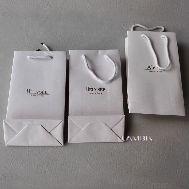 Grade Embossed Bronzing Paper Bags With White Cotton Rope Handles For Scarf