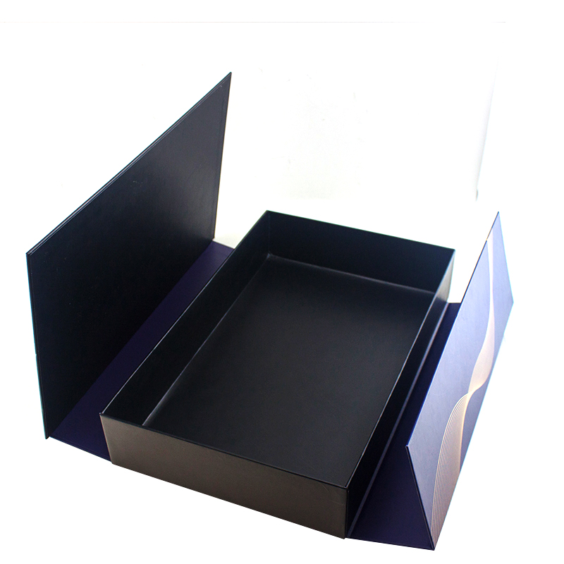 Customs Packing Box Retro Open On Both Sides Of The Bronzing Buckle Box